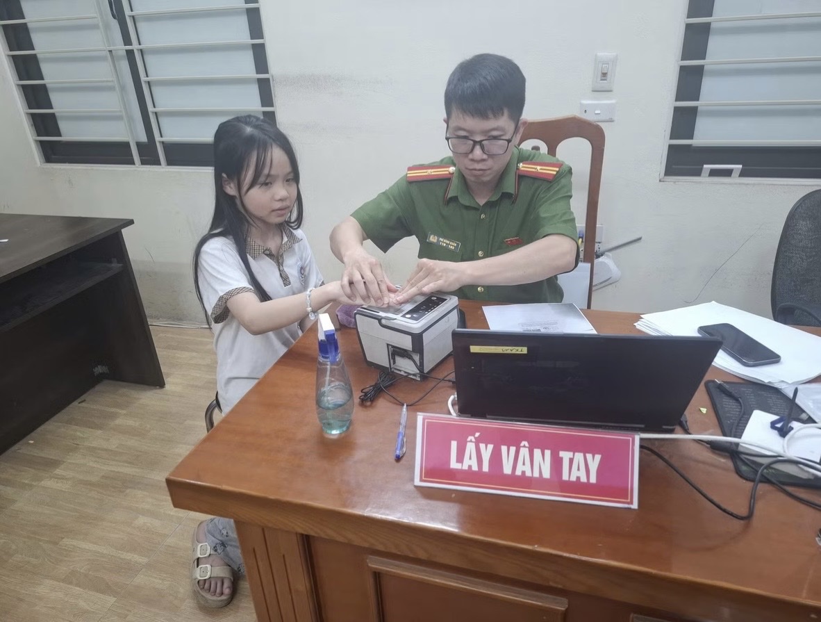 cax-tay-phuong-02.jpeg