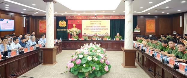 CATP Hà Nội: Giao ban kết quả giải quyết điểm nghẽn trật tự đô thị và ùn tắc giao thông